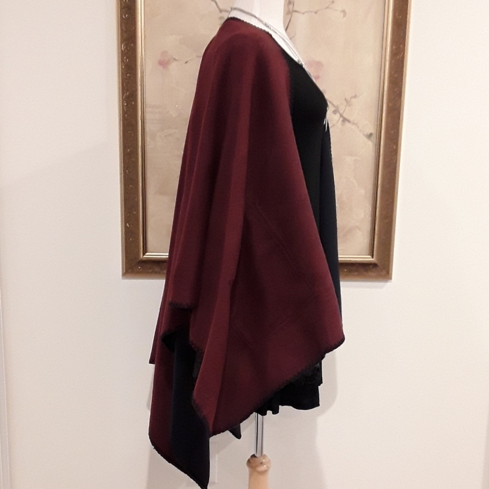 NEW Cozy Warm Soft  Reversible  Poncho Wrap - Picture 6 of 9